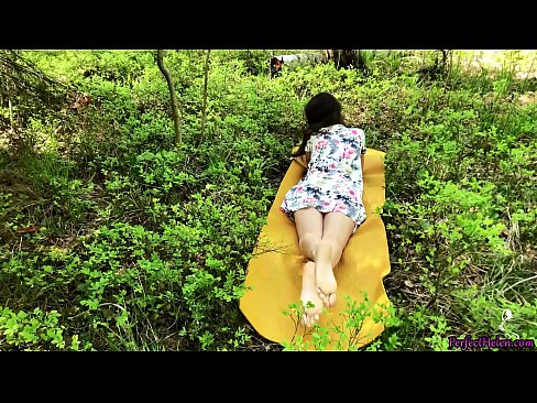 ❤️ Estranho na Tinder Masturba-me a rata e fode apaixonadamente na floresta ❤❌ Sexo superior em nós ﹏