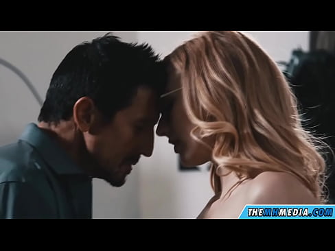 ❤️ Sexo romântico com uma loira vadia ❤❌ Sexo superior em nós ﹏